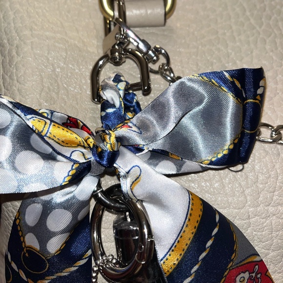 Coach Tag, Twilly & Tassel w/Charger Purse Charm - Picture 4 of 9